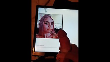 Cumtribute hot blonde teen