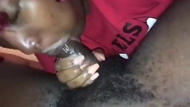 Getting that sloppy top while her friends in the room