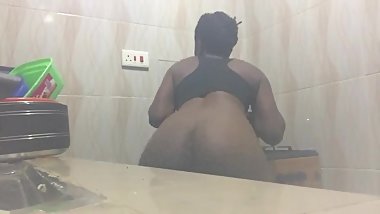 Webcam girl show in dorm room in the kitchen  REALITY CLIP