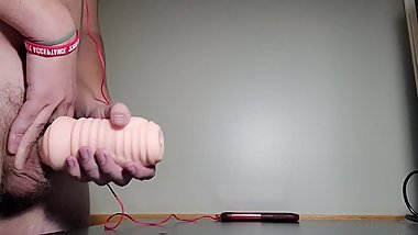 Nerdy college virgin massive cumshot