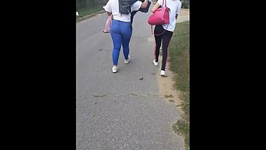 TWO BIG ASS SCHOOLGIRL TEEN WALK