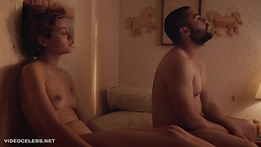 Olivia Cooke - Katie Says Goodbye (2016)