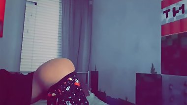 Imagine being behind this ass ;)