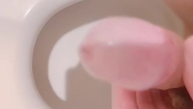 ??????????????japanese boy pissing