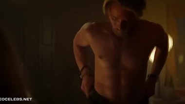 Elizabeth Lail - You s01e01 (2018)